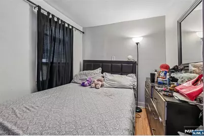 63 Pearl Street, Paterson, NJ 07501 - Photo 9