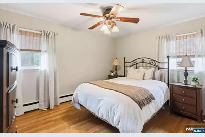 108 Wyandotte Avenue, Dumont, NJ 07628 - Photo 11