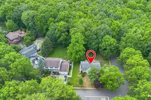 21 Kennedy Cir, Closter, NJ 07624 - Photo 27