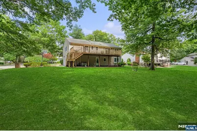 21 Kennedy Circle, Closter, NJ 07624 - Photo 23