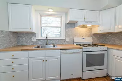 43 Conforti Avenue 83 #83, West Orange Township, NJ 07052 - Photo 11