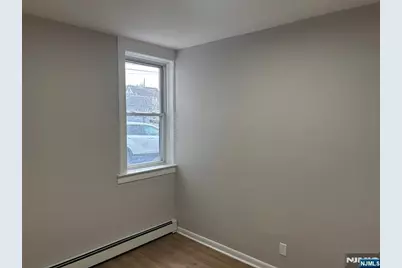 220 Palisade Avenue 1B #1B, Garfield, NJ 07026 - Photo 3