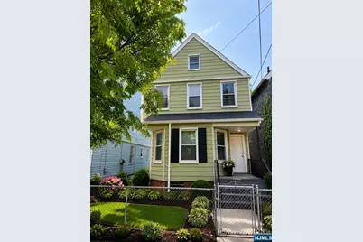 667 Scotland Road, Orange, NJ 07050 - Photo 1