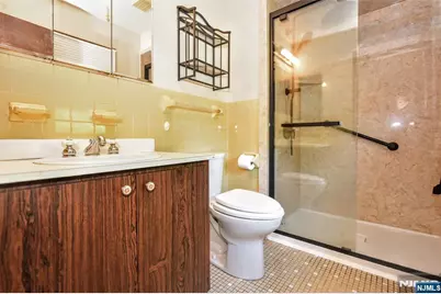 270 E Crescent Avenue, Ramsey, NJ 07446 - Photo 27