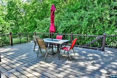 270 E Crescent Avenue, Ramsey, NJ 07446 - Photo 23