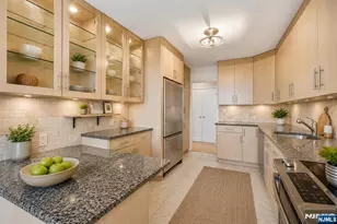 1 Claridge Dr 1026, Verona, NJ 07044 - Photo 3
