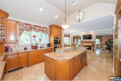 9 Ralph Drive, Fairfield, NJ 07004 - Photo 13