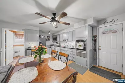 328 Hobart Avenue, Haledon, NJ 07508 - Photo 21