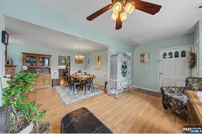328 Hobart Avenue, Haledon, NJ 07508 - Photo 11