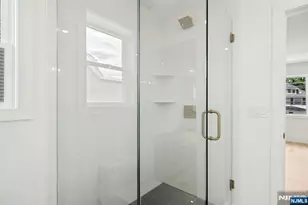 179 Washington Ave, Rutherford, NJ 07070 - Photo 37