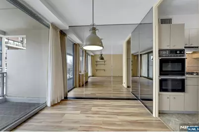 2 Horizon Road #G5, Fort Lee, NJ 07024 - Photo 25