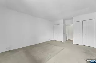 2 Horizon Rd, Fort Lee, NJ 07024 - Photo 39