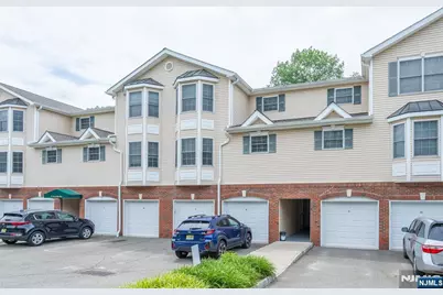 30-08 Federal Hill Road 8 #8, Pompton Lakes, NJ 07442 - Photo 3
