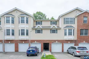 30-08 Federal Hill Road 8, Pompton Lakes, NJ 07442 - Photo 1