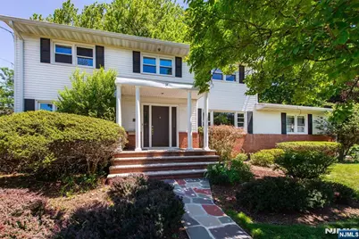 34 S Virginia Court, Englewood Cliffs, NJ 07632 - Photo 1