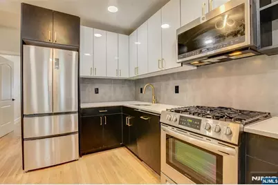 623 38th Street 2 #2, Union City, NJ 07087 - Photo 5