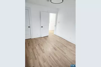 32 Fontaine Avenue, Bloomfield, NJ 07003 - Photo 9