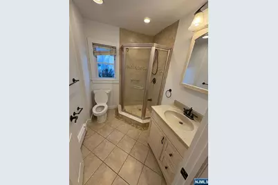580 Chestnut Avenue, Teaneck Township, NJ 07666 - Photo 1