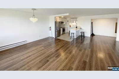 1600 Center Avenue 12C #12C, Fort Lee, NJ 07024 - Photo 5