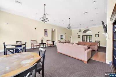 409 Brittany Drive, Wayne, NJ 07470 - Photo 21
