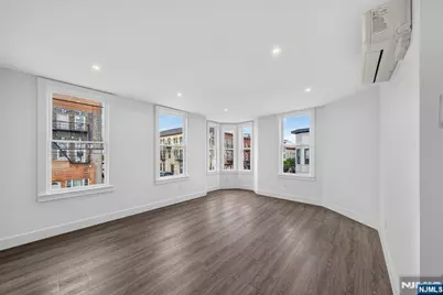 260 Walker Street A #A, Fairview, NJ 07022 - Photo 3