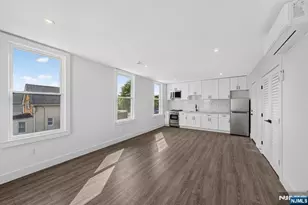 260 Walker Street B, Fairview, NJ 07022 - Photo 7