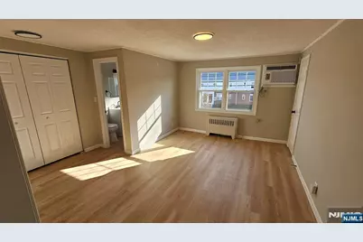 64 Hastings B #B, Rutherford, NJ 07070 - Photo 3