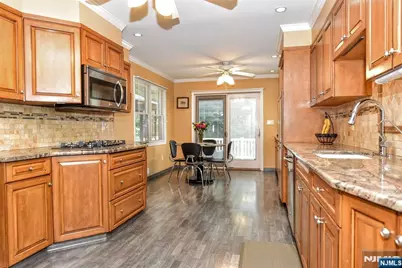 380 Shea Drive, New Milford, NJ 07646 - Photo 7