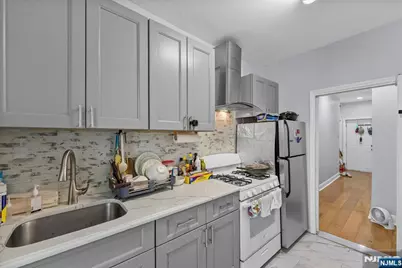 7508 Park Avenue 204 #204, North Bergen, NJ 07047 - Photo 11
