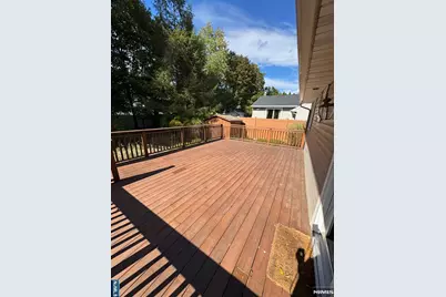 793 Jersey Place, Paramus, NJ 07653 - Photo 25