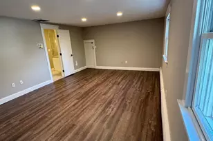 793 Jersey Pl, Paramus, NJ 07653 - Photo 11