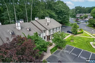 609 Mark Twain Way, Mahwah, NJ 07430 - Photo 31