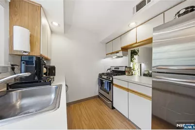 609 Mark Twain Way, Mahwah, NJ 07430 - Photo 5