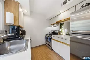 609 Mark Twain Way, Mahwah, NJ 07430 - Photo 5