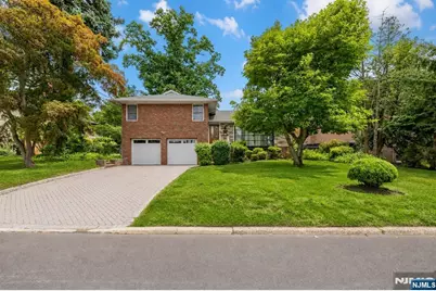 545 Summit Street, Englewood Cliffs, NJ 07632 - Photo 1