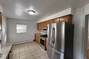 125 Princeton Pl 1, Palisades Park, NJ 07650 - Photo 13