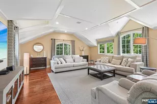 650 Fairview Pl, Wyckoff Township, NJ 07481 - Photo 13