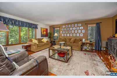 1150 Lakeside Drive, Vernon, NJ 07422 - Photo 7