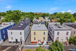 202 Eastern Pkwy, Newark, NJ 07106 - Photo 5
