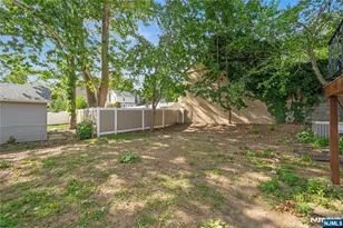 11 Hampton Pl, Nutley, NJ 07110 - Photo 45