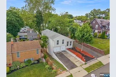 11 Hampton Place, Nutley, NJ 07110 - Photo 3