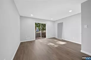 11 Hampton Pl, Nutley, NJ 07110 - Photo 29