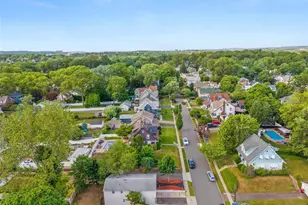 11 Hampton Pl, Nutley, NJ 07110 - Photo 7