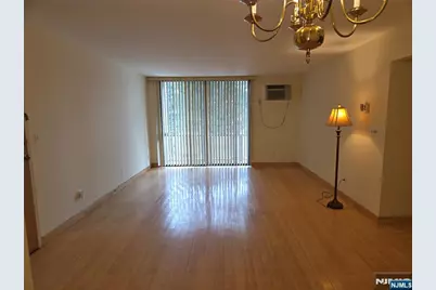 468 Liberty Street 201 #201, Little Ferry, NJ 07643 - Photo 5