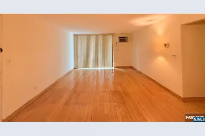 468 Liberty Street 201 #201, Little Ferry, NJ 07643 - Photo 11