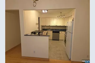 468 Liberty Street 201 #201, Little Ferry, NJ 07643 - Photo 9