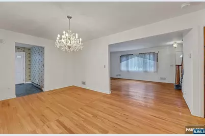 195 Bergen Avenue, New Milford, NJ 07646 - Photo 5