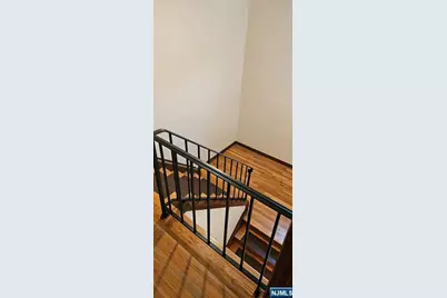 212 Falmouth Avenue 2 #2, Elmwood Park, NJ 07407 - Photo 13