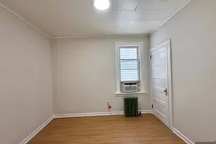 308 Davis Ave Apt2, Harrison, NJ 07029 - Photo 9