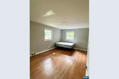 1398 River Road, Teaneck Township, NJ 07666 - Photo 7